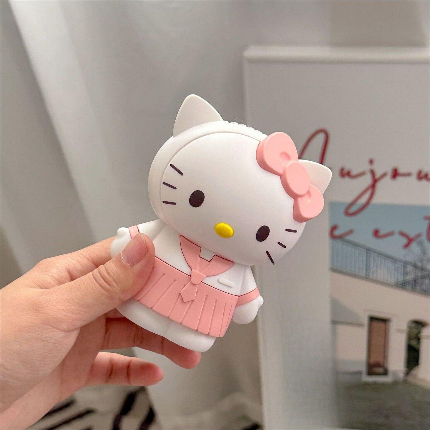 可爱小风扇挂脖电风扇手持小型USB充电卡通Kitty玩偶造型无叶风扇