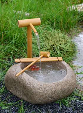 日式仿鹅卵石石钵竹子流水器户外庭院花园阳台景观招财循环水摆件