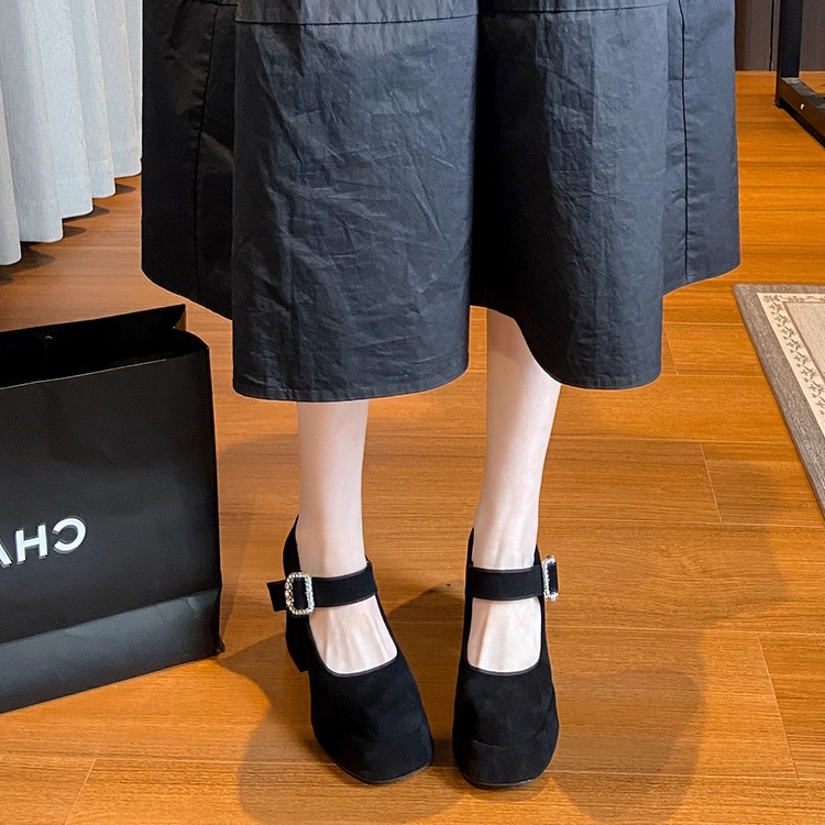 法式赫本风黑色绒面高跟玛丽珍