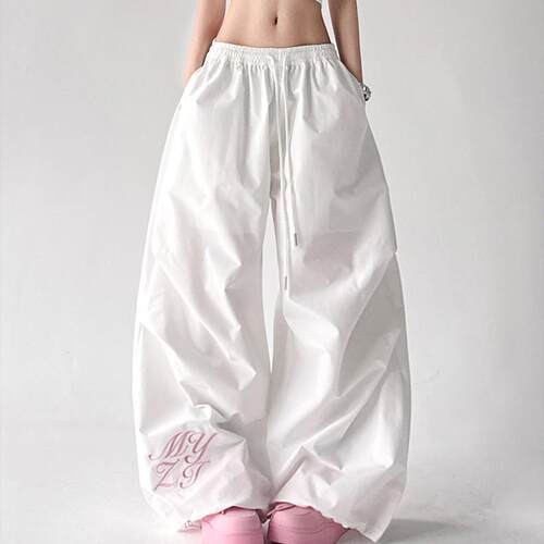 白色跳舞百搭阔腿裤女春秋新款爵士显瘦褶皱阔腿夏季休闲伞兵裤子