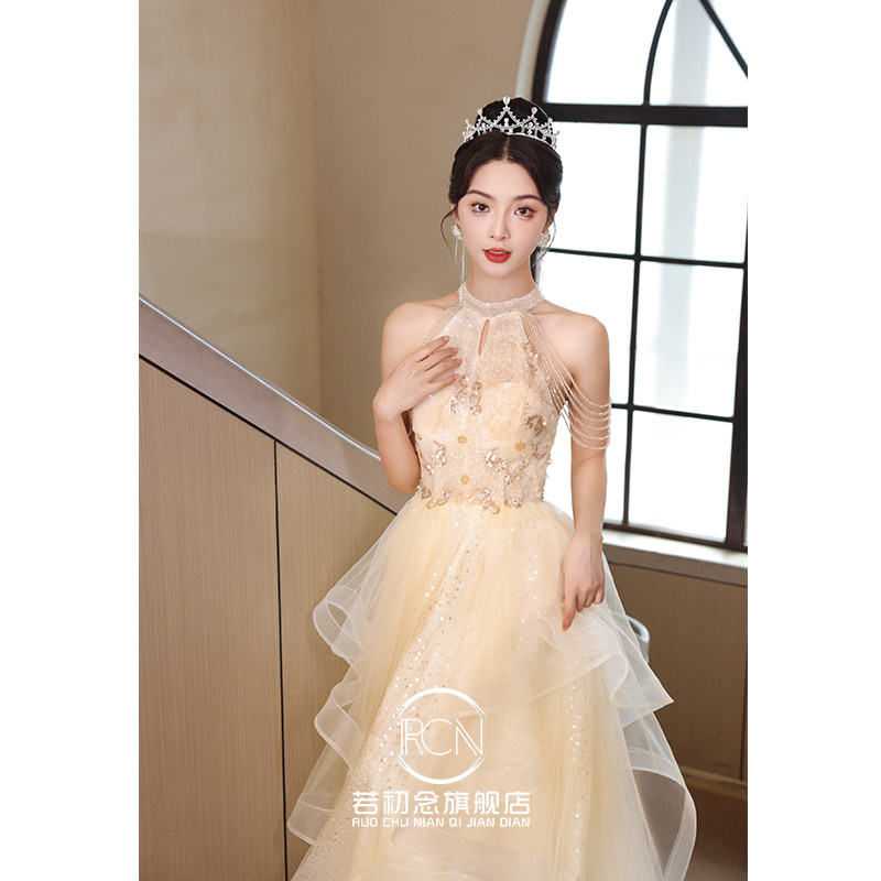 挂脖礼服女敬酒服晨袍女新娘订婚图片