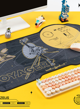 FTTOT炫酷太空旅行者鼠标垫 超大电竞游戏键盘垫加厚防滑办公桌垫