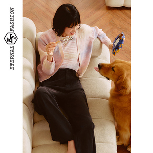 EF渐变针织洋气百搭上衣2025冬季新款V领短款温柔减龄两件套套装