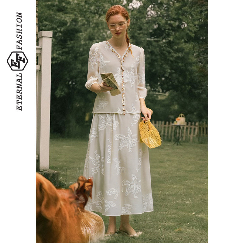 EF复古小众设计感上衣半身裙2025秋冬新款温柔风两件套套装女