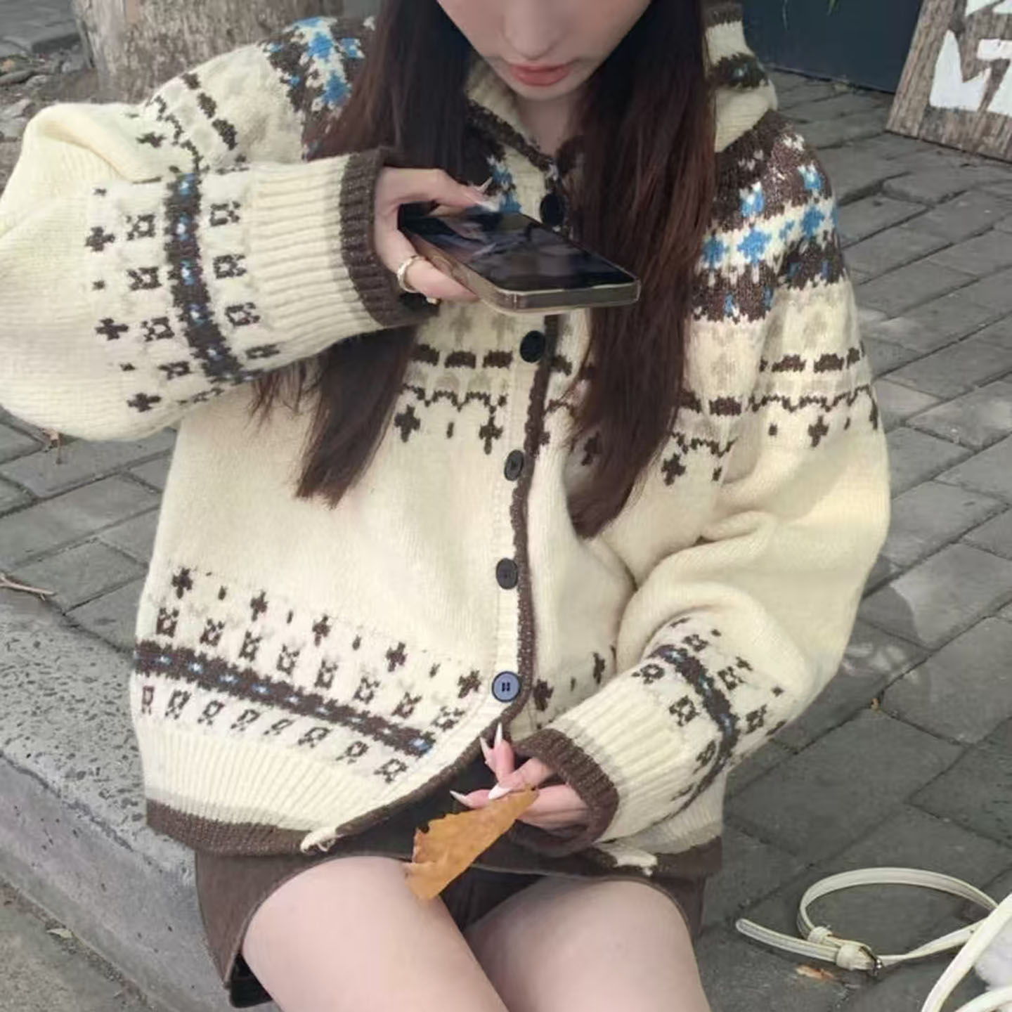 韩系减龄拼色超好看加厚针织外套