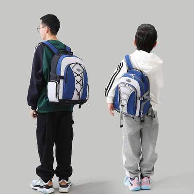 时尚初中高中小学生背包轻便大容量女款书包户外运动徒步双肩包男