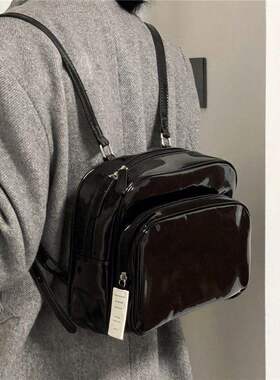 小众设计韩版同款双肩包包女新款可爱俏皮黑色单肩背包