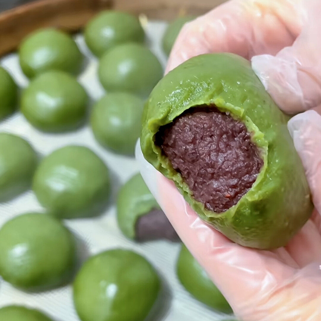 手工艾草青团艾叶粑粑糯叽叽宁波芝麻豆沙雪菜清明粿糯米糍大丸子