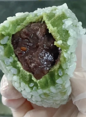 手工艾草青团艾叶粑粑糯叽叽宁波芝麻豆沙雪菜清明粿糯米糍大丸子