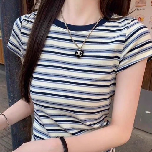 独特超好看单穿条纹正肩短袖T恤女夏季2025新款今年流行爆款上衣