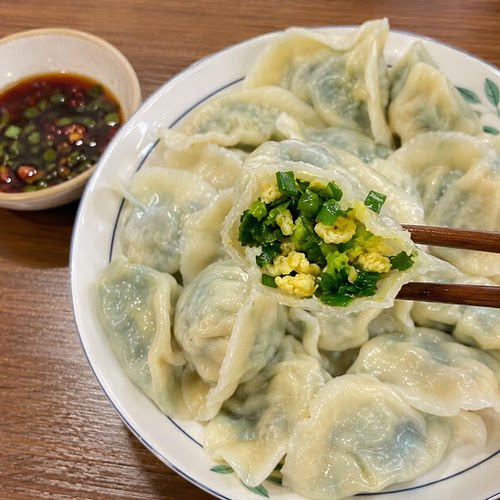 餐饮同款韭菜鸡蛋速冻水饺