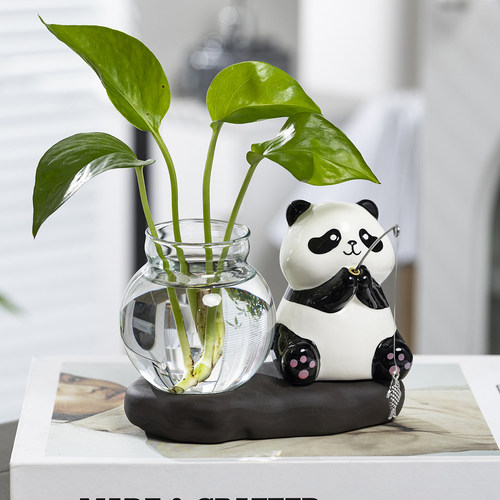 禅意陶瓷小熊猫钓鱼创意花瓶摆件
