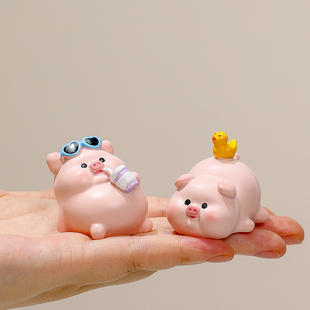 打工人发疯摆件办公室桌面装饰品萌趣可爱公仔度假小猪治愈系礼物