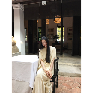 松紧腰半裙两件套套装 针织上衣 气质美女套装 黄亮Elovey