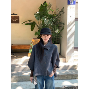 黄亮Elovey 时髦主义穿搭-深灰色高领双面呢斗篷外套女秋冬通勤