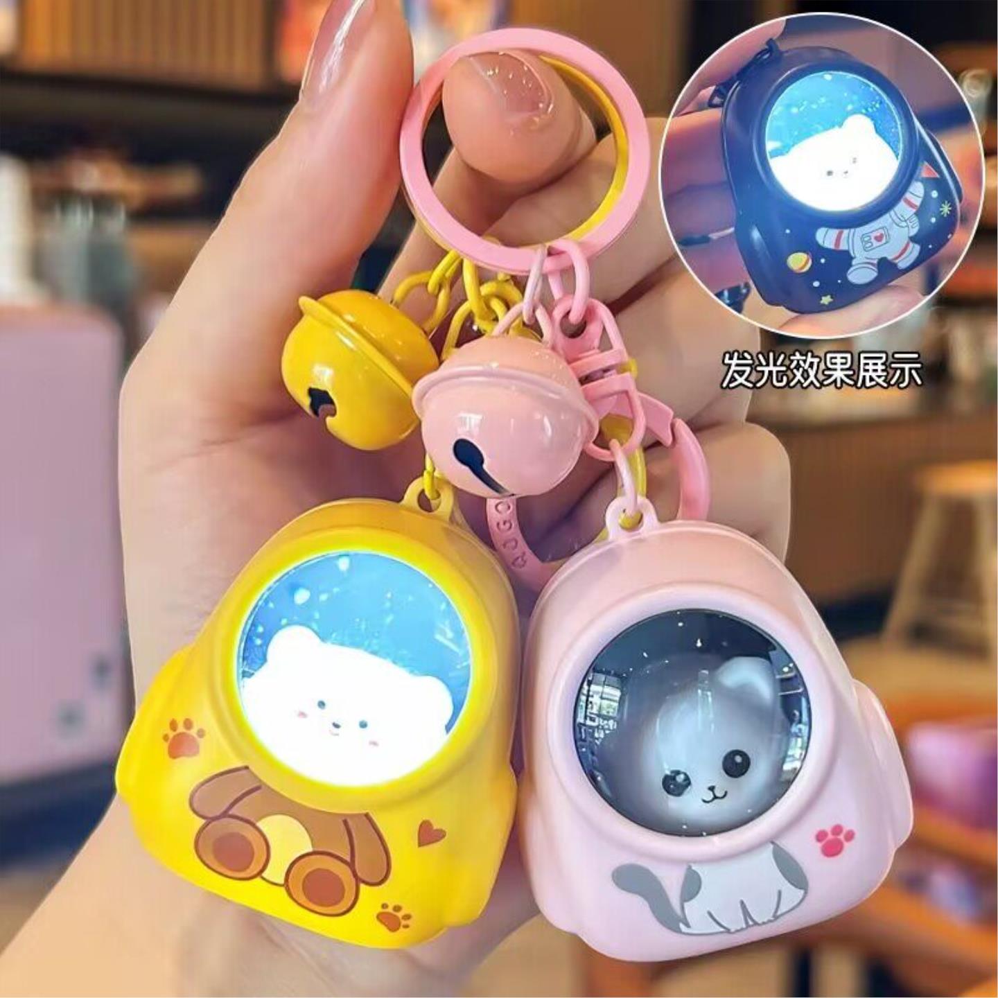 卡通发光小熊书包小夜灯钥匙扣幼儿园儿童节生日礼物全班学生奖品