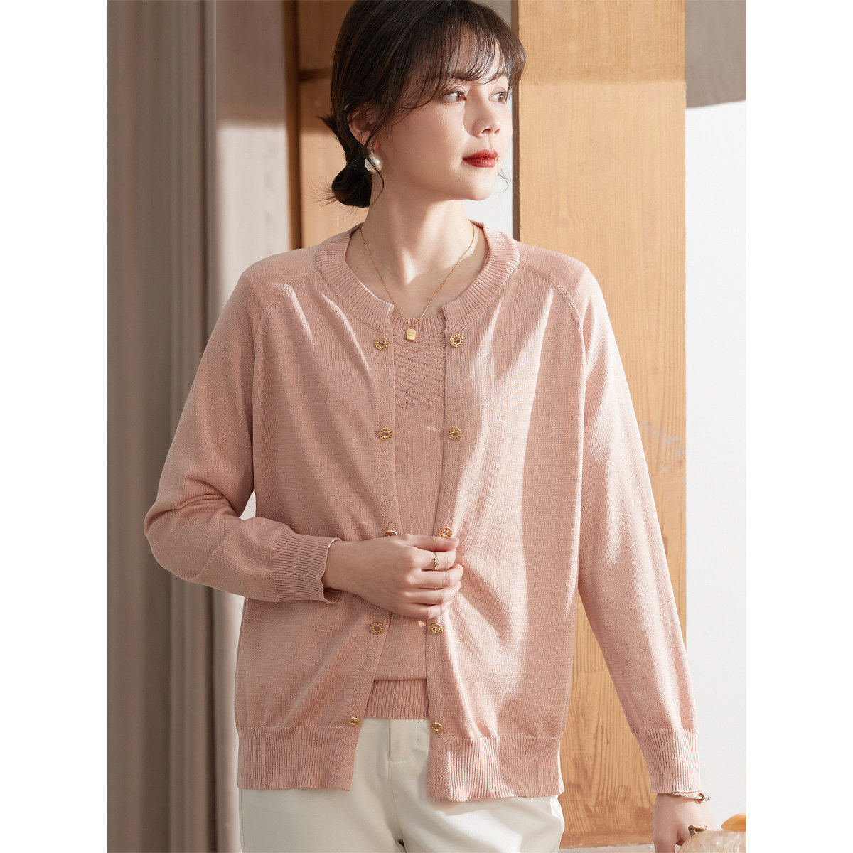 喜卉妈妈春装针织开衫宽松洋派上衣中老年女装春秋小衫薄款两件套