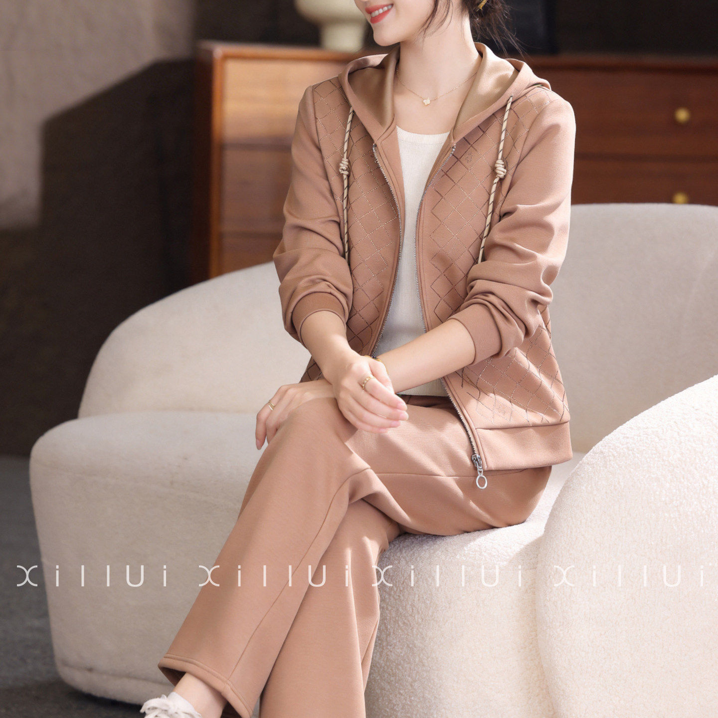 喜卉妈妈春装连帽外套休闲裤两件套中老年女装洋派减龄运动服套装