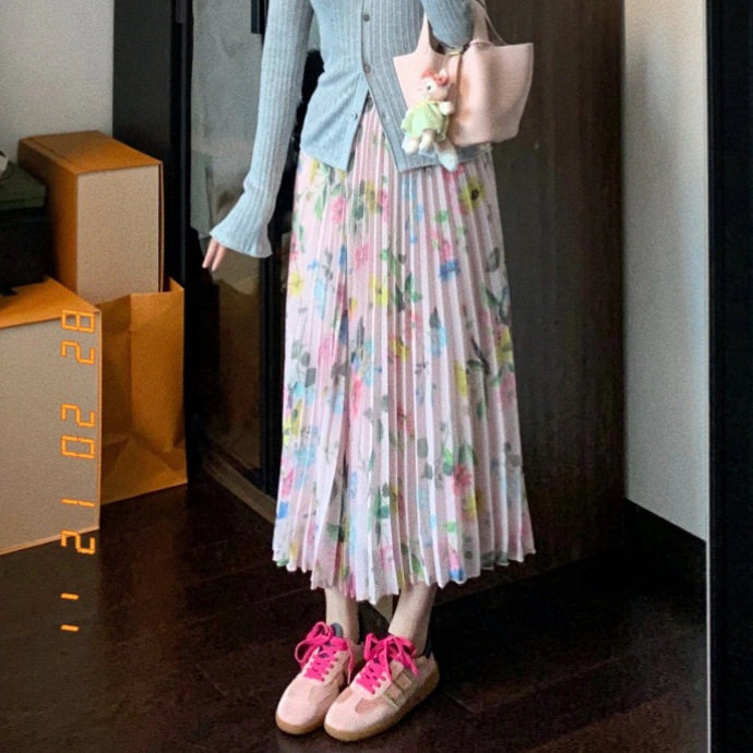 碎花百褶半身裙粉色裙子女春季2024新款长裙高腰a字裙伞裙大摆裙