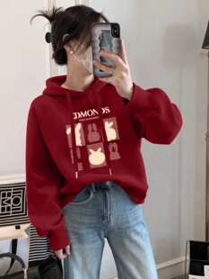 设计感小众秋冬新款2025加绒加厚套头连帽红色卫衣女短款宽松韩版