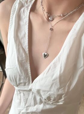 甜酷风双层爱心吊坠项链女 小众设计感锁骨链 简约日常百搭颈链