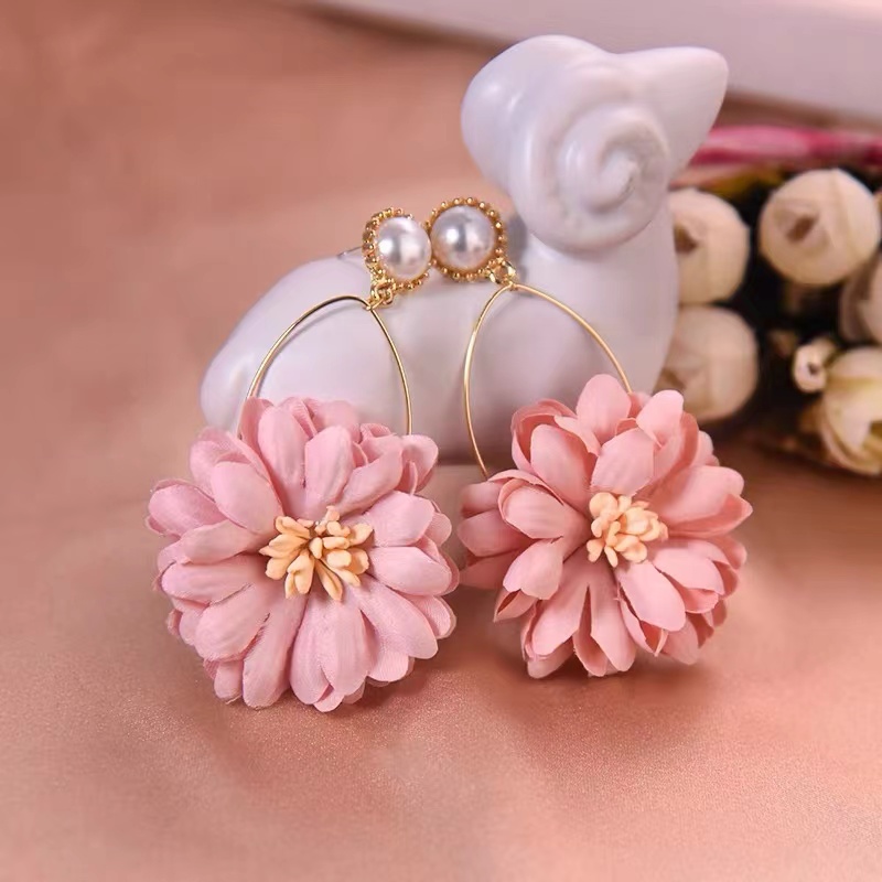 个性大花朵耳环小众设计简约百搭花瓣耳饰女长款甜美气质耳坠潮