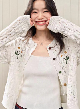 阔色白色镂空针织衫开衫毛衣女2025春季新款秋刺绣短款小个子上衣