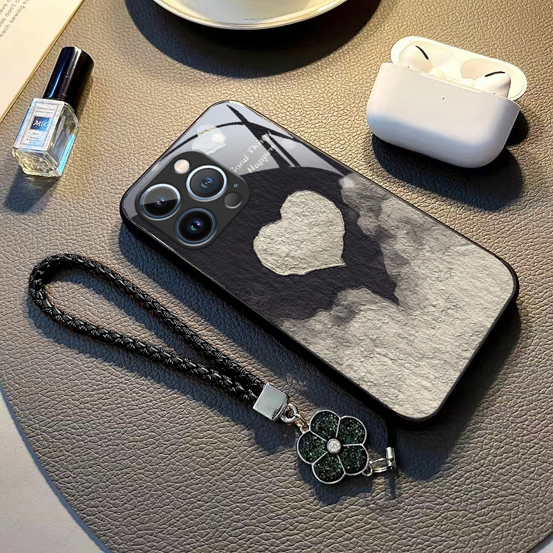 苹果16promax手机壳潮牌爱心防摔