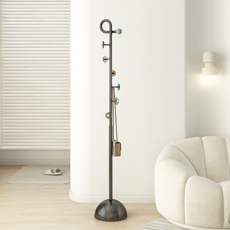 速立普轻奢风铁艺卧室落地挂衣架