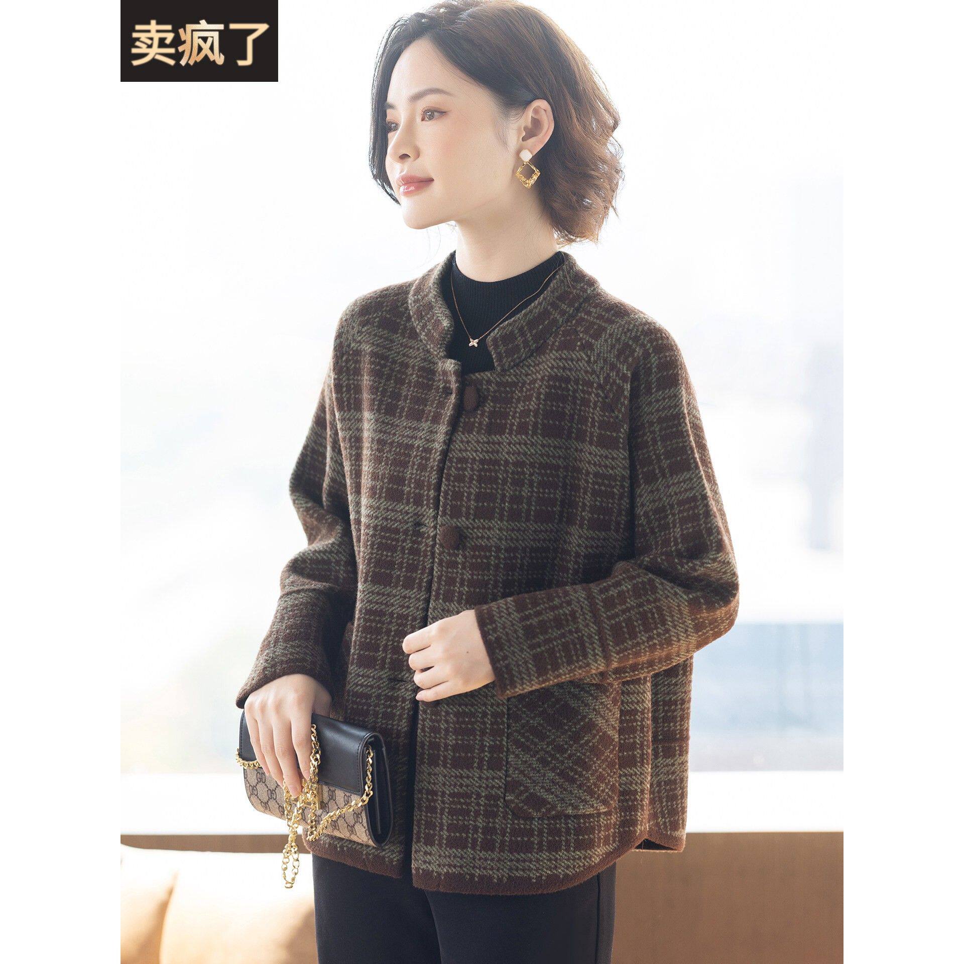 中年妈妈五十多岁洋气休闲秋冬外套2025新款中老年妇女秋装上衣服