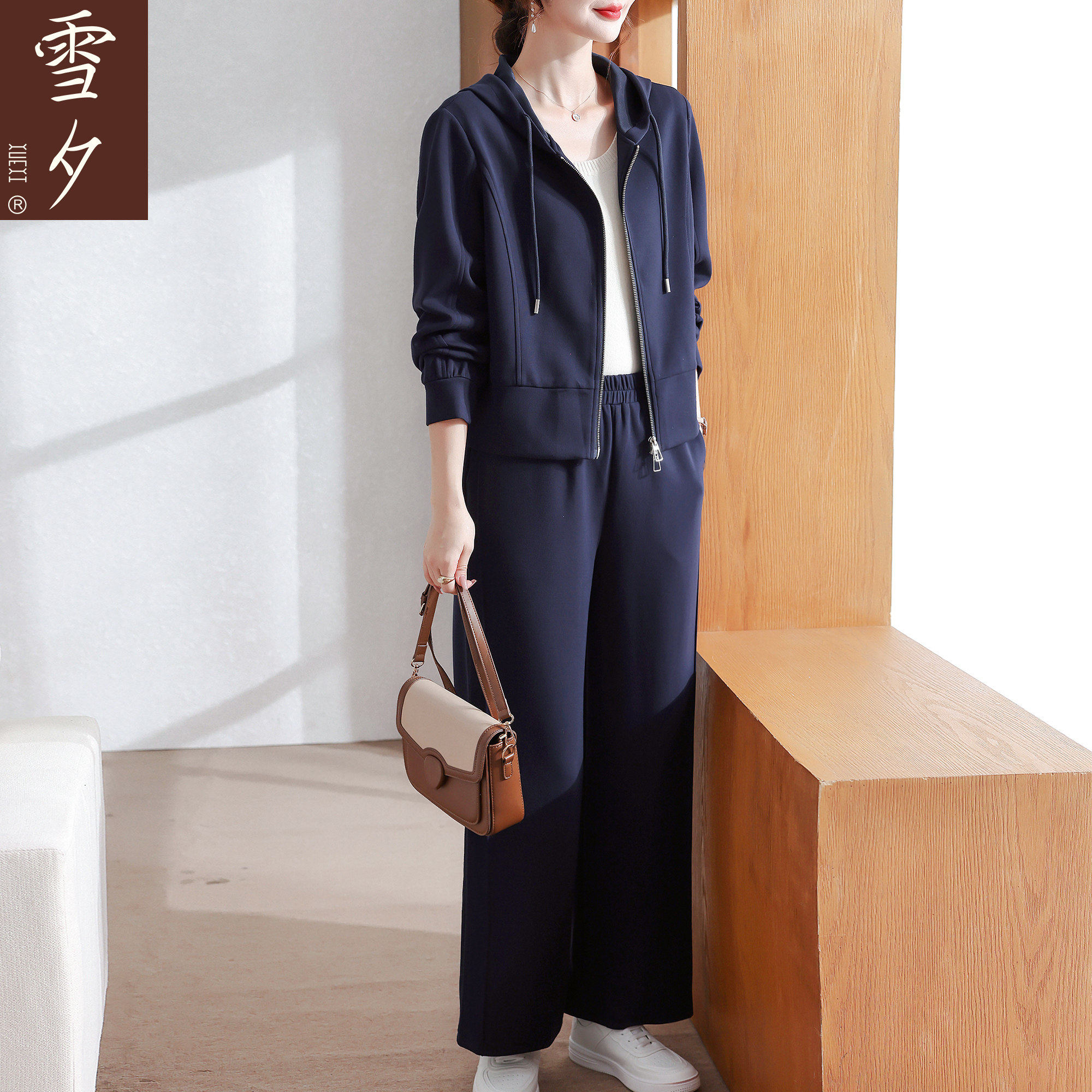 妈妈运动套装春装2026新款今年流行的中老年女装休闲服连帽两件套