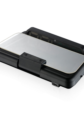 车载HUDd抬头显示器汽车通用GPS卫星速度显示器时间海拔仪投影仪