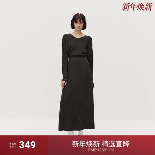 OCHIRLY欧时力羊毛长款毛织连衣裙V领软糯保暖显瘦2025春新款