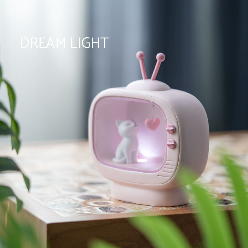 ”你只是我怀里的一只猫“