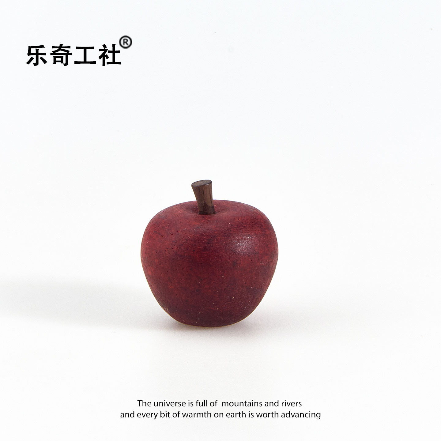 &rdquo;苹果=平平安安&ldquo;花梨木苹果木质雕刻桌面创意摆件送礼