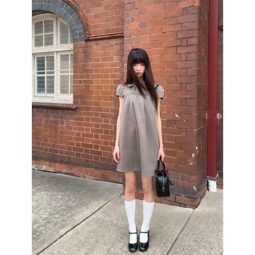 【灰巷序章】日系复古连衣裙 浅灰肌理娃娃领A字裙 文艺少女感