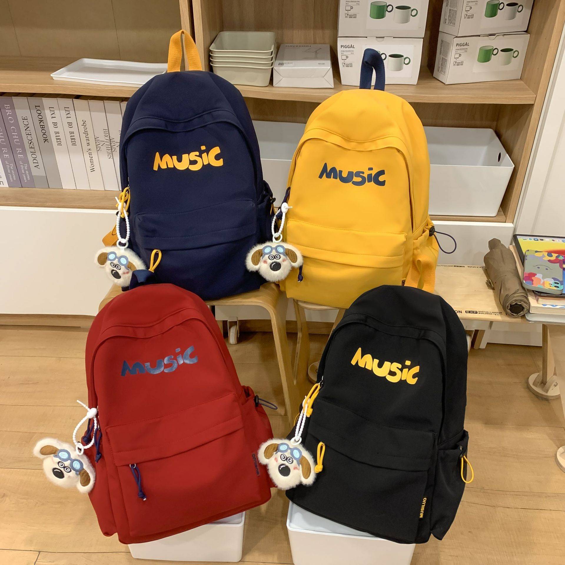 大容量双肩包时尚男女简约music印花通勤旅游背包中学生开学书包
