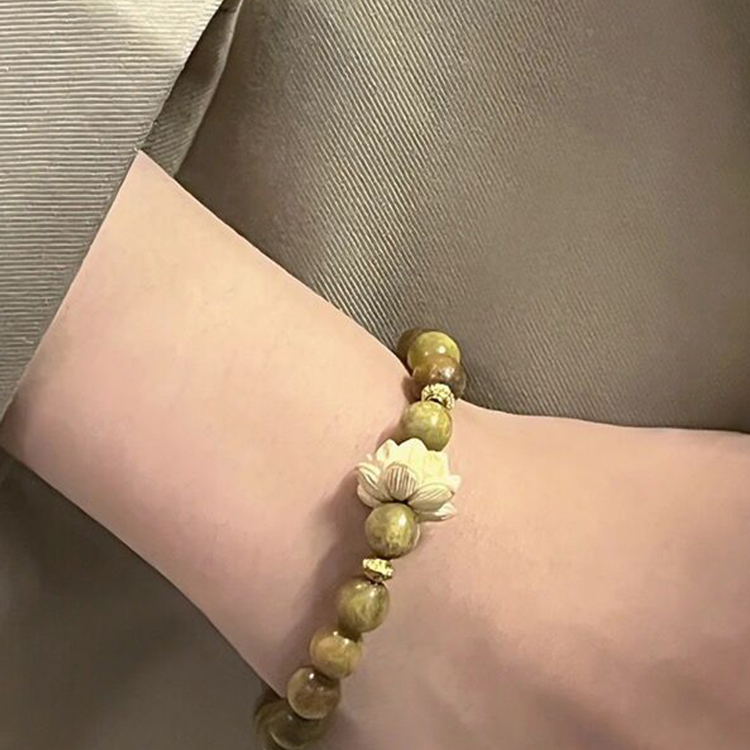 原创绿檀木手串女款森系学生绕指柔文玩佛珠檀香莲花单圈判官手链