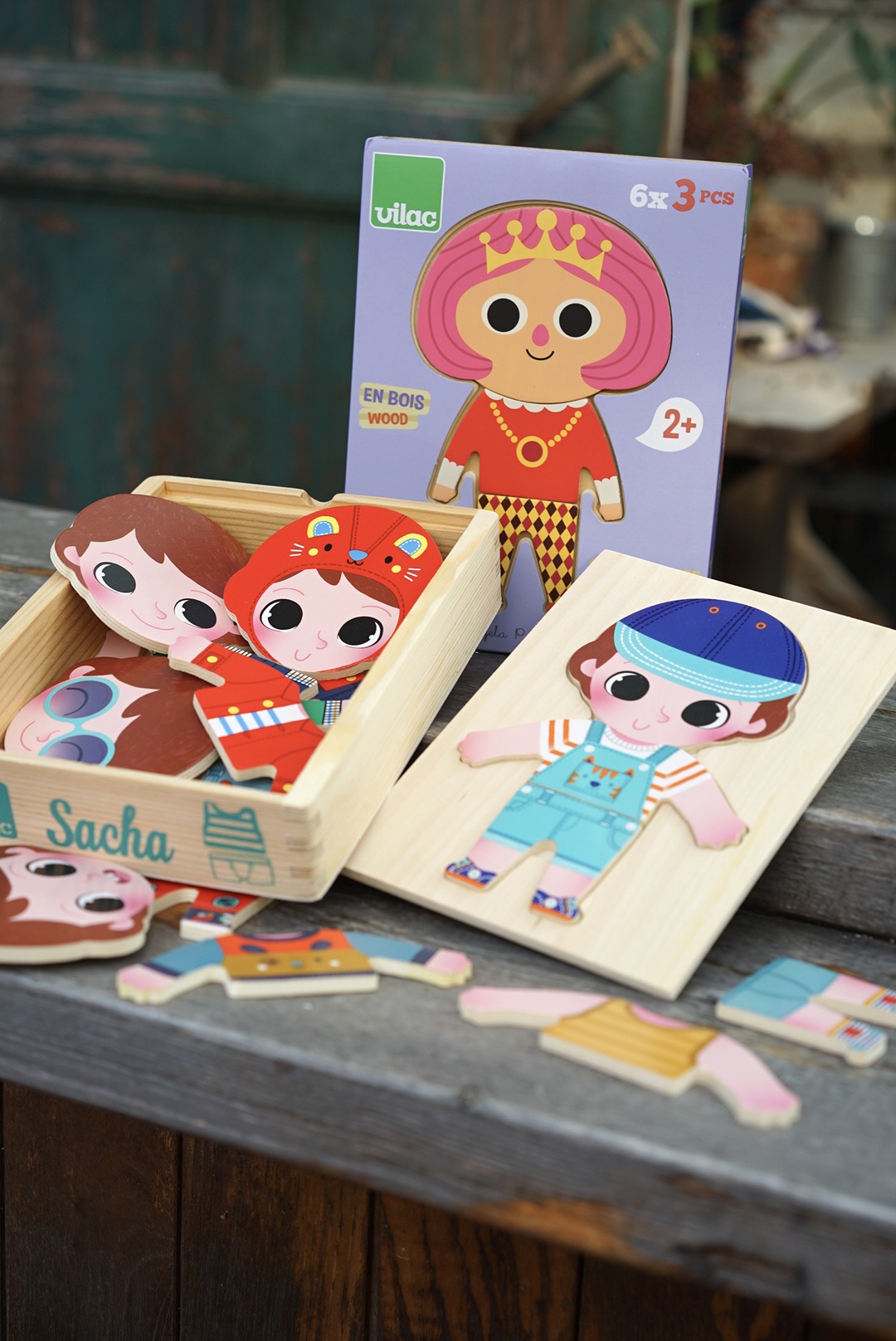 【栗栗巫】法国Vilac杰德换衣拼图早教嵌套玩具宝宝木制手抓板 2+