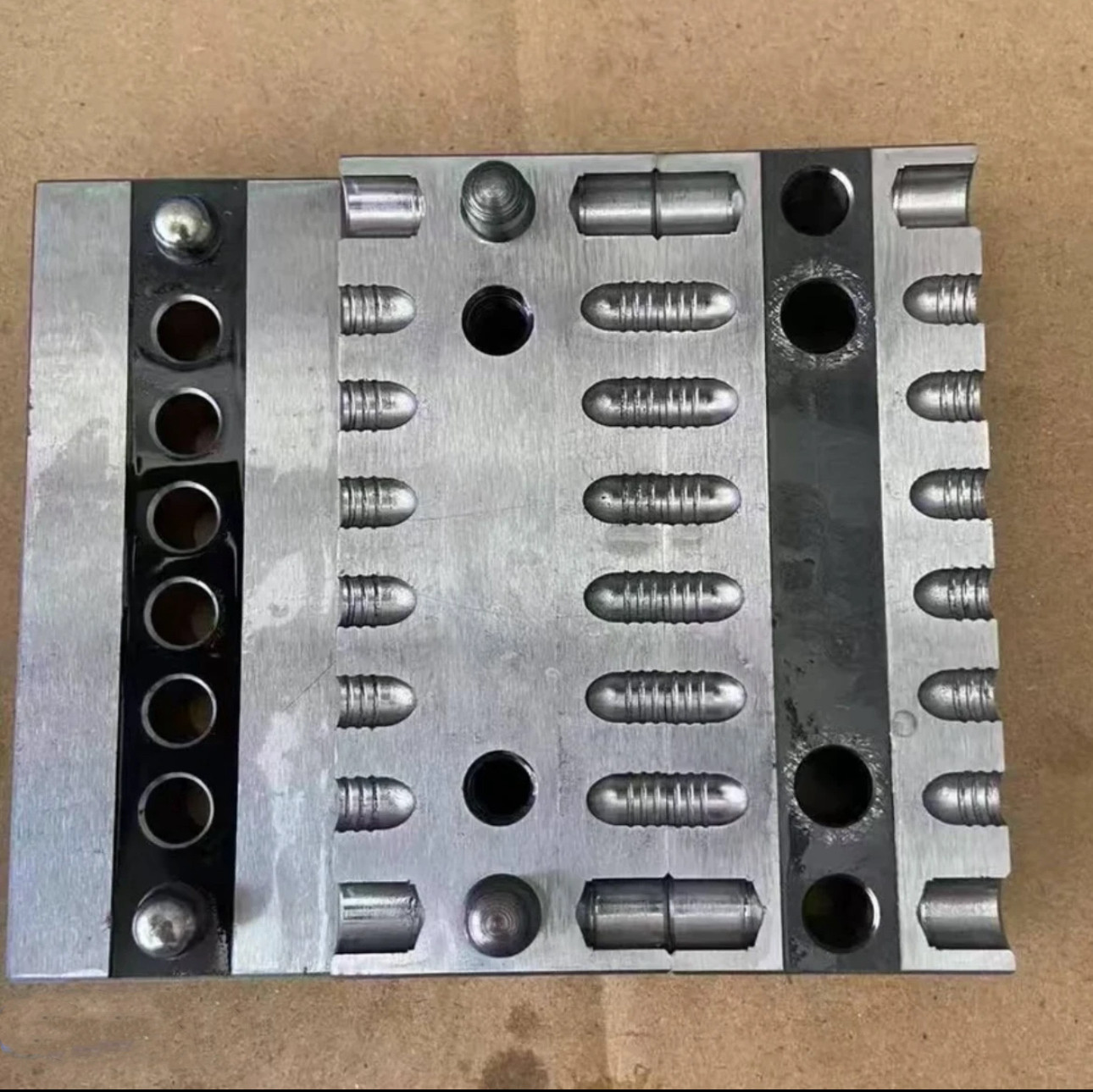 定制各类精密模具金属铅坠多孔设计灵活使用品质保证工业配件,标准件/零部件/工业耗材,模具,淘宝优惠券,粉丝福利购,淘宝优惠卷