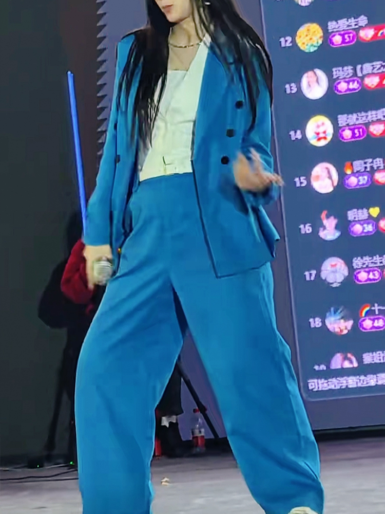 蓝色西装职业套装显瘦阔腿裤