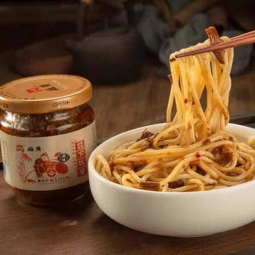 山西特产佐餐酱大同黄花牛肉下饭酱175g雁黄花牛肉黄豆酱调味酱