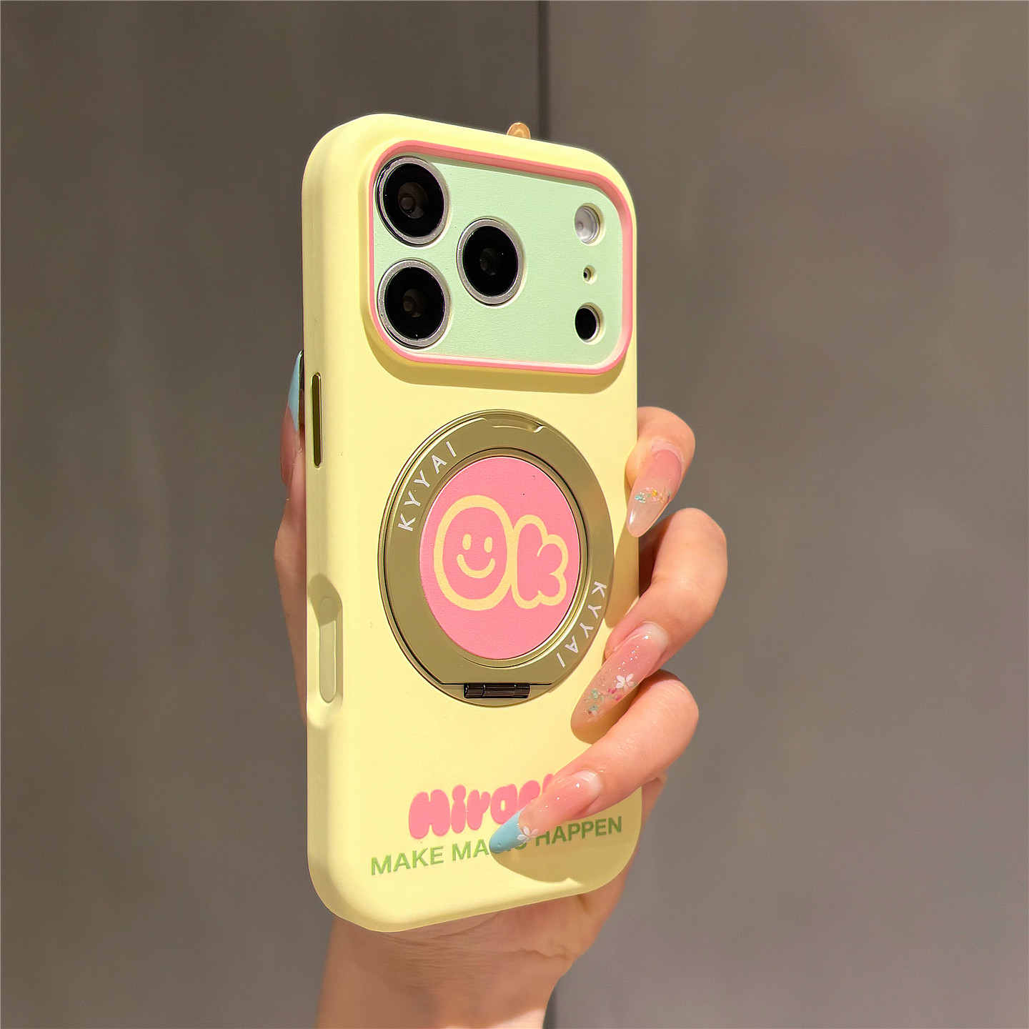 ins奶黄色卡通OK笑脸360旋转一体支架适用苹果17promax手机壳iPhone17pro女新款16pro液态硅胶15pro防摔保护