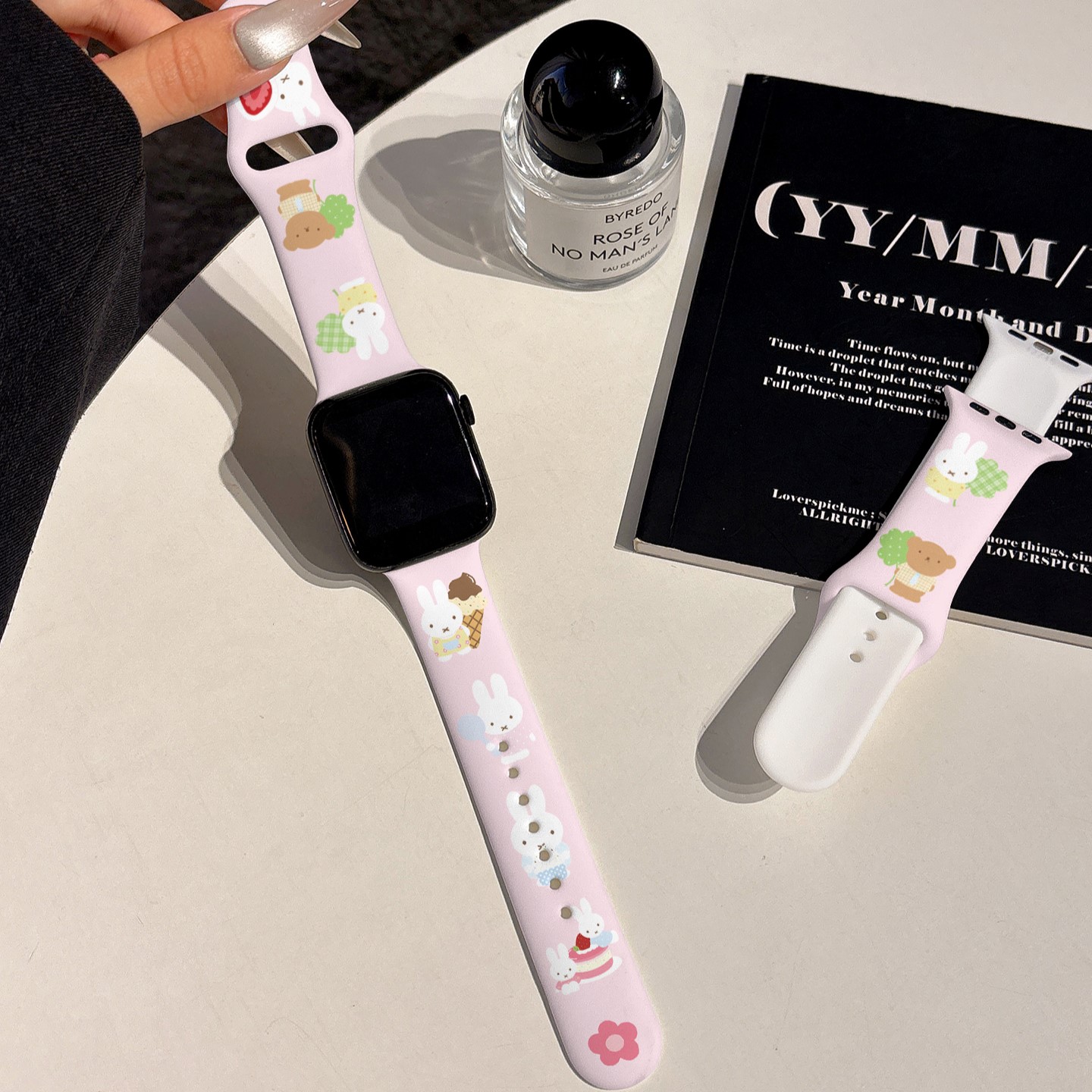 适用iwatchs10硅胶苹果手表applewatch10表带s9卡通雪糕米菲兔s8新款s7小众ultra2透气45se女款s6网红闺蜜