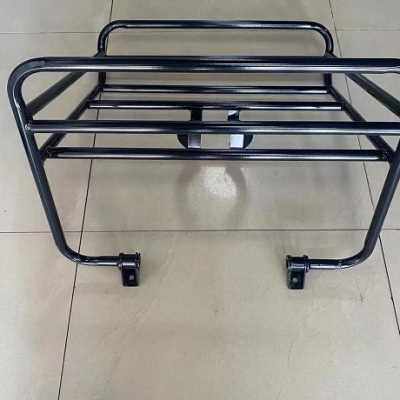 长江650700备胎行李架挎子边三轮摩托边斗备胎货架轮胎架轮胎架