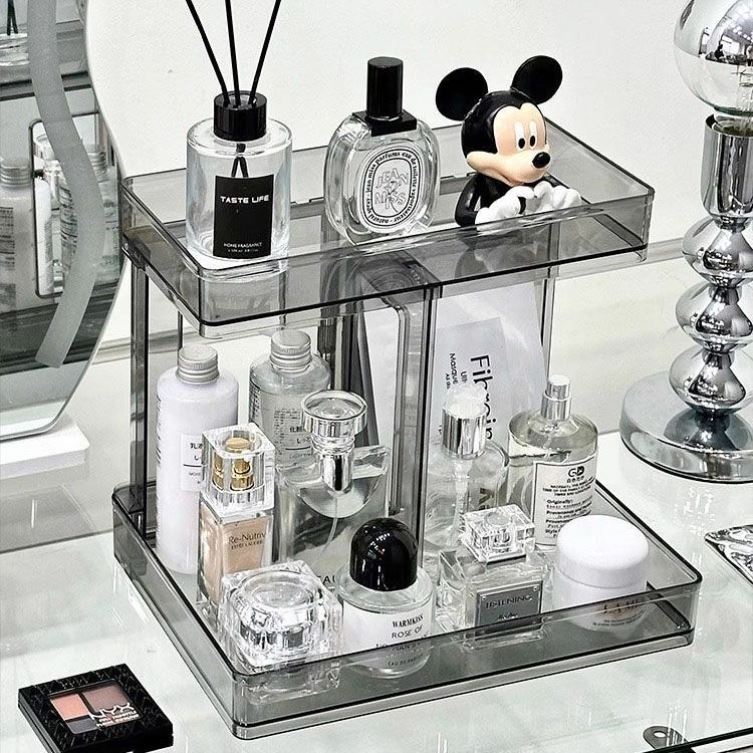 化妆品收纳盒梳妆台大容量亚克力香水护肤品置物架桌面玄关整理筐