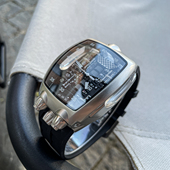 虫洞概念品牌正品 2025年新款 手表男赛车引擎概念镂空表男士 男生表