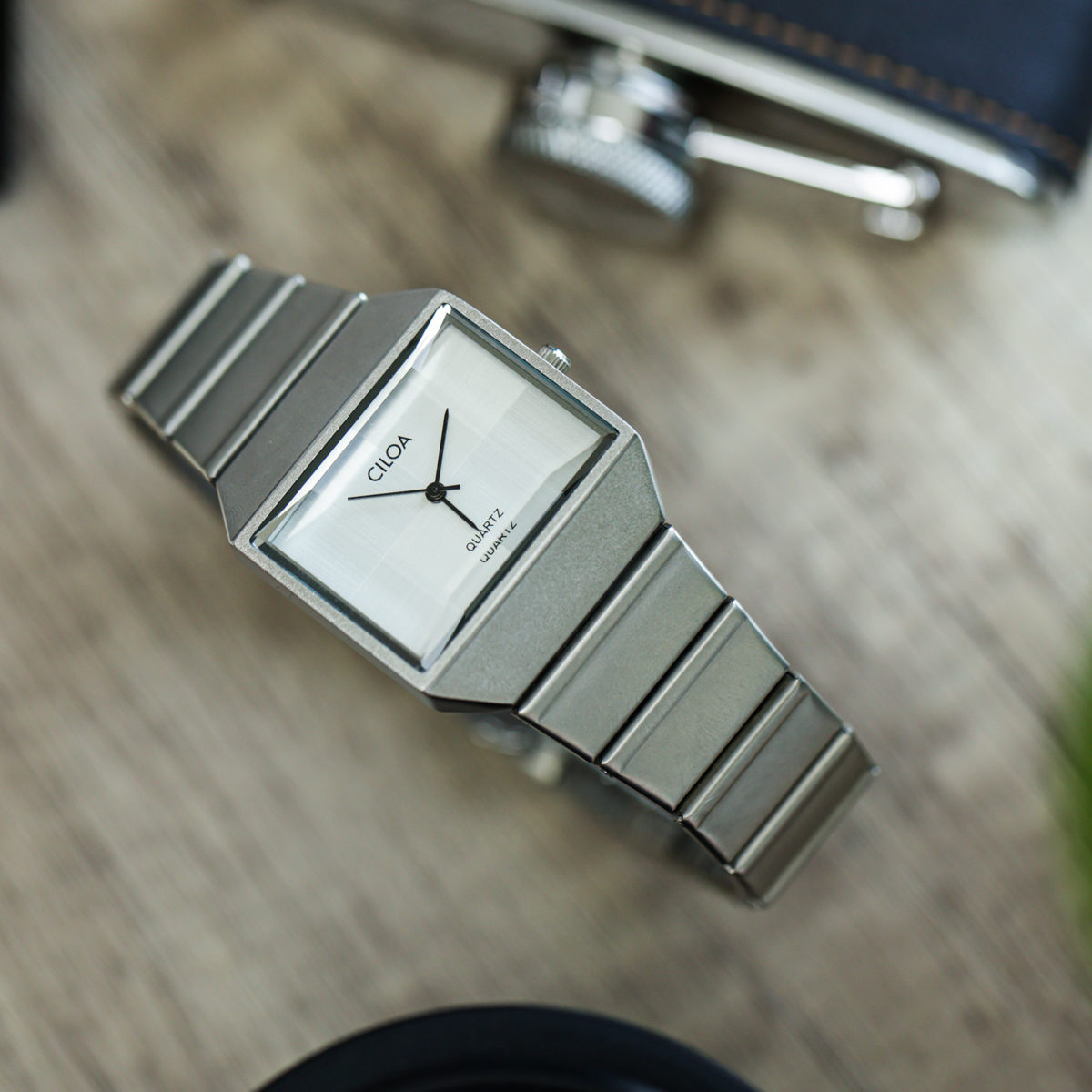 2025年新款方形手表男虫洞概念男士高级感氚气男款品牌正品运动表