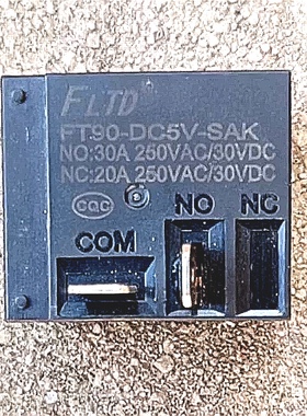 FT90-DC5V-SAK 4脚2插片 通用款继电器953-1A-5DB 30A 完美匹配