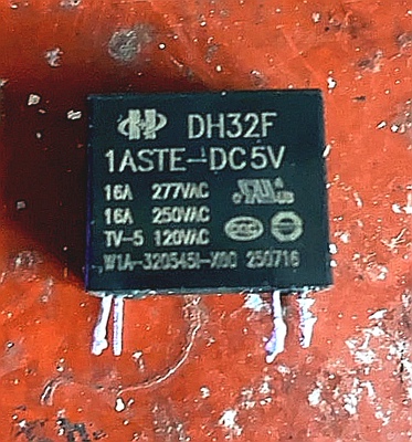DH32F-1ASTE-DC5V 4脚通用款继电器XJ32F-5VDC-S-A-L 匹配使用